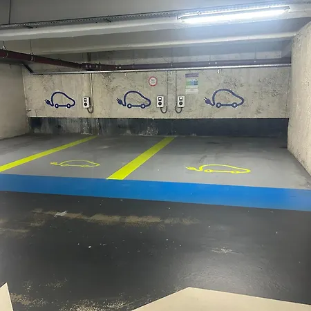 F1 Bis 3 Etoiles Plein Centre Avec Parking Apartmán